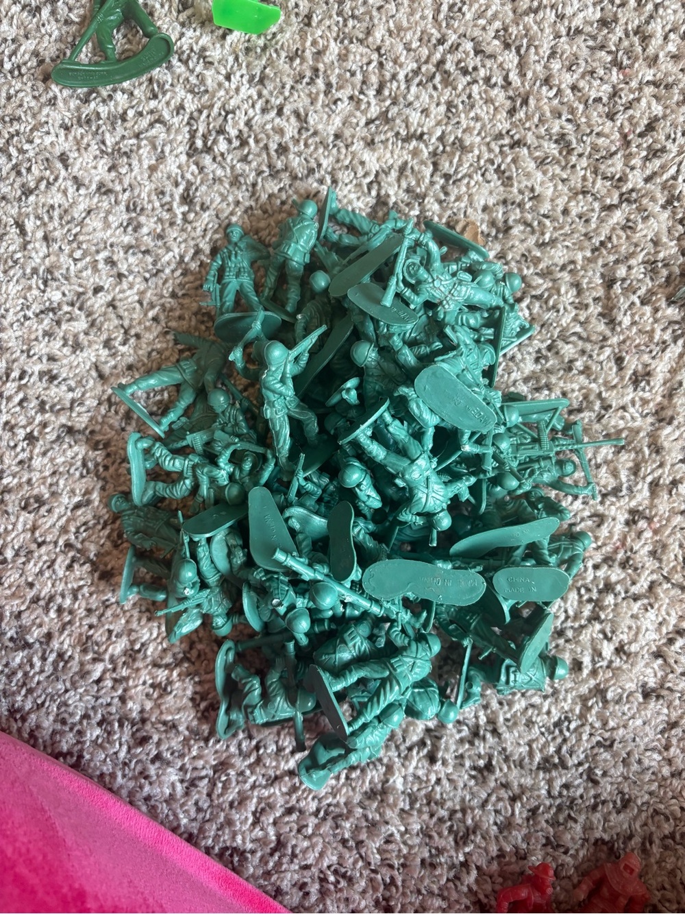 Bulk Toy Soldier Lot in Green with Mixed Colors - Picture 2 of 6